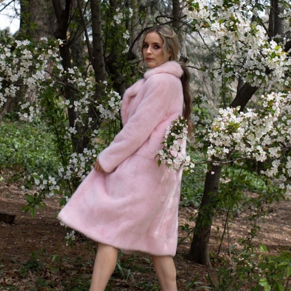 real mink fur coat Size M. color Pink - Picture 3 of 5